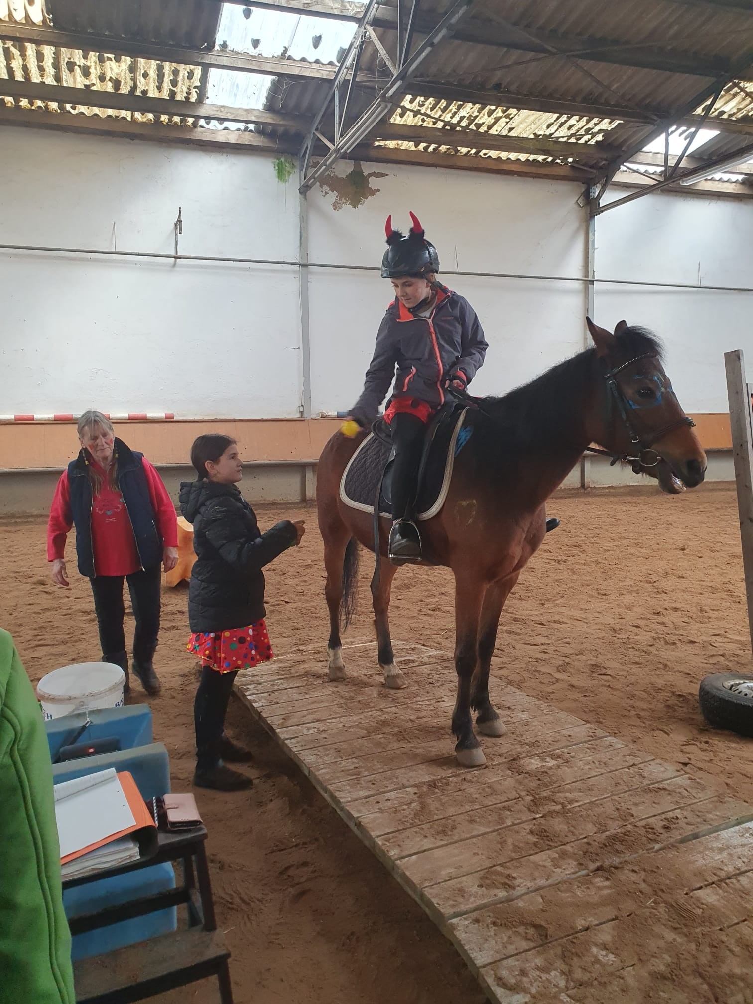 PHOTO-2023-02-19-12-07-27 3